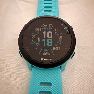 Garmin Forerunner 55 - Aqua Fitness Smartwatch